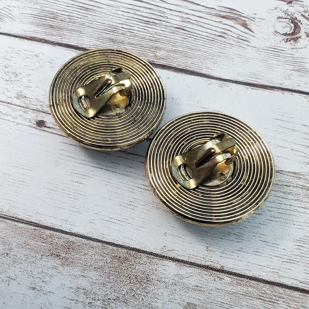 Vintage clip earrings